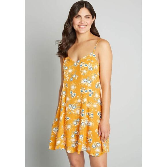 NWT ModCloth On Cloud Nineties Shift Dress Size S - Picture 3 of 8